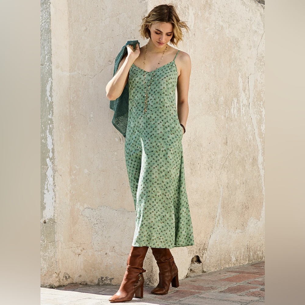 NWT Peruvian Connection Sonnet slip dress in seafoam floral size Small